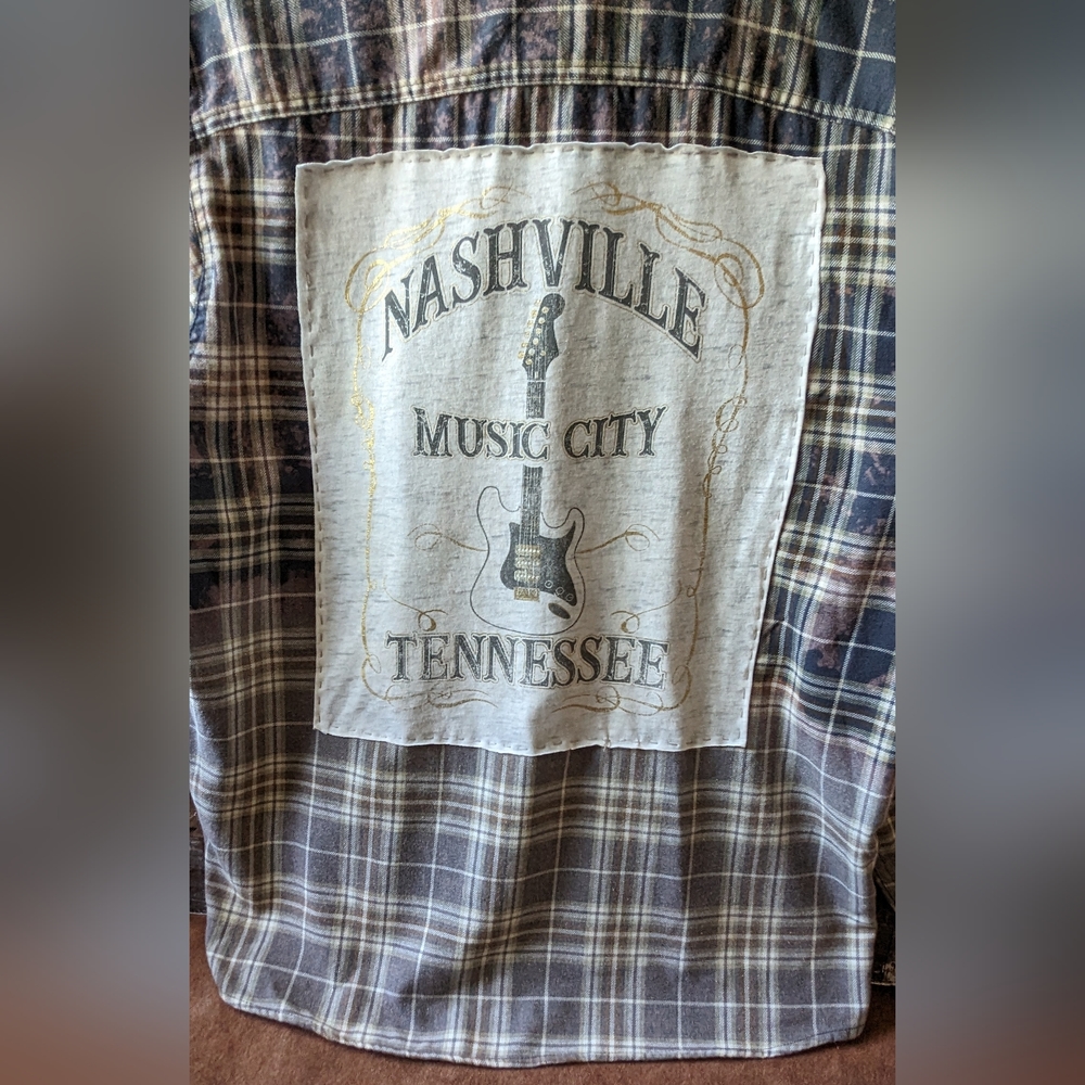 NWT Upcycled Handcrafted Dip Dyed Bleached Flannel Shirt Nashville - Picture 3 of 13